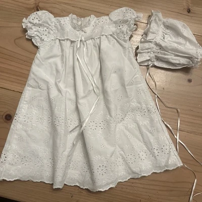 Boné American Girl Bitty Baby 1995 Ocasião Especial Branco Ilhós *Sem etiquetas - Imagem 1 de 4