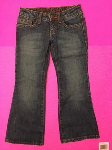 NEW GAP KIDS GOLD STITCHED BOOT CUT JEANS 5 REGULAR GIRLS GAPKIDS DENIM - Picture 1 of 2