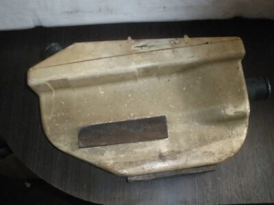 87-90 YAMAHA WAVE JAMMER 500 EXHAUST WATER BOX EW3-67550-00-00 EW3-67550-01-00  - Image 1 of 2