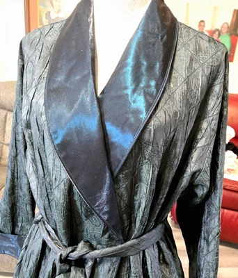 Cabernet Emerald Green Brocade Long Belted Robe Housecoat Sz S A424 - Image 1 of 4