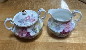 Rossetti Frühlingsblumen Milchkännchen und Zuckerdose mit Deckel Goldakzent handbemalt - C - Bild 1 von 9