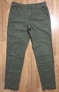 Eddie Bauer Retro Olive Green Utility Hiking Pants Mens Size 32x32 Straight Fit - Picture 1 of 10