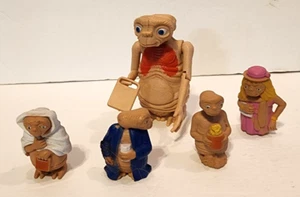 E.T. toy vtg lot figure 80's lady sheet robe speak n spell neck extender Univ - Picture 1 of 23