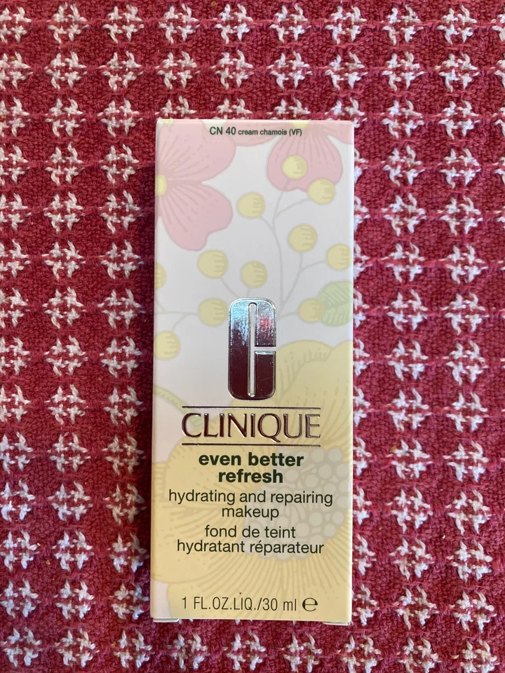 Clinique / Even Better Refresh Foundation Cn 40 creme camurça (muito bom estado) 1,0 oz (30 - Imagem 1 de 1