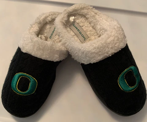 FOCO NCAA Oregon Ducks Slippers College Womens L  NWOT Cover