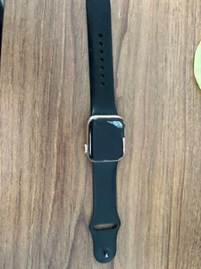 PIÈCES SEULEMENT APPLE WATCH SÉRIE 6 40mm - Photo 1 sur 2