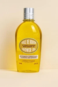 Aceite de ducha de almendras limpiador y suavizante L'Occitane, 8,4 fl. oz. - Imagen 1 de 1