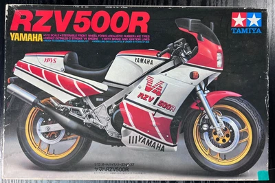 TAMIYA YAMAHA RZV500R 1/12. Articolo 14037 con decalcomania spazzatura dal Gi... - Immagine 1 di 4