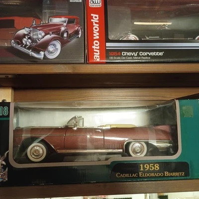 Cadillac Cadillac 1958 Eldorado Biarritz 1/18 scale el car - Image 1 of 2