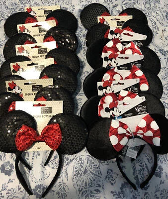 Paquete de 12 diademas Minnie Mouse Deluxe orejas lentejuelas negras lazo rojo fiesta de cumpleaños Foto 1 de 2