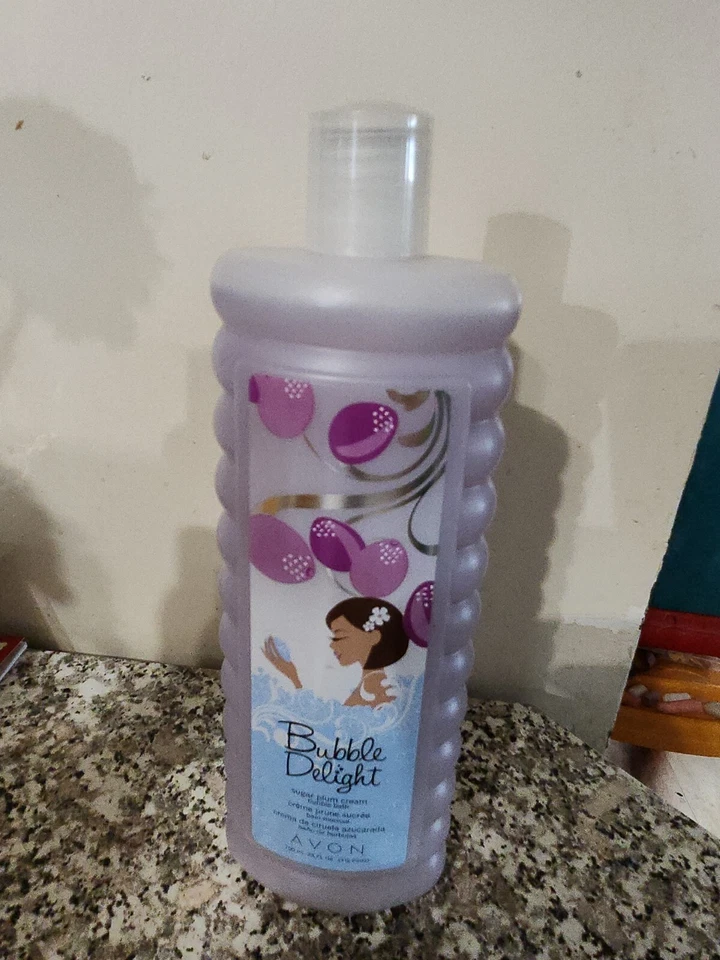 Avon Sugar Plum Cream Bubble Bath Delight 24 Oz. 2011 New Old Stock t - Image 1 of 4