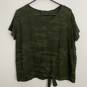 Sanctuary Women Lower Hem Tie Camo Tee Size Medium M - Picture 1 of 8