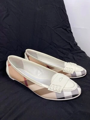 博柏利格子图案芭蕾平底漆皮 38 码 — 第 1/4 张图片