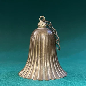 Vintage Messing hängende Türklingel Friseursalon geriffeltes Blütenblatt Design, 3,5" hoch keine Glocke - Bild 1 von 5