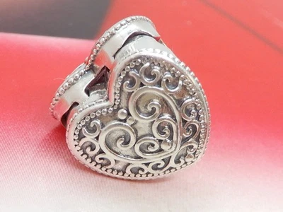 Authentic Pandora Sterling Silver Enchanted Heart Clip - 797024 - Image 1 of 4
