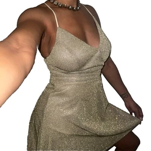 Lulus Dress Womens Sz Small Skater Champagne Gold Glitter Party Prom Wedding NEW - Picture 1 of 8