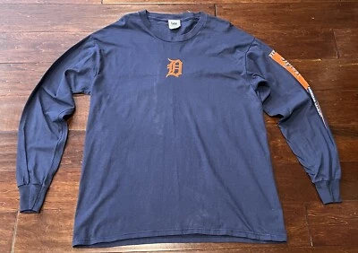 VTG Lee Sport Detroit Tigers Pennant Flag Blue Mens Large Long Sleeve T Shirt - Image 1 of 4