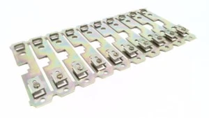 TQCBMPA10 GE BACK MOUNTING PLATE SCREW TYPE 10 POLE FOR USE WITH TQC AND THQ NEW - Picture 1 of 4