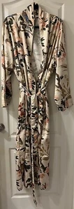 POTTERY BARN Nola Silky Piped Robe Bird & Botanical Floral Theme EUC XL - Picture 1 of 8