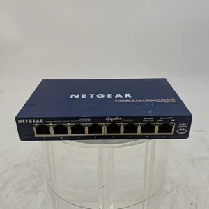 NETGEAR GS108 V2 8-portowy przełącznik Gigabit Ethernet bez zasilacza - Zdjęcie 1 z 10