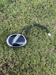 2016-2022 LEXUS RX350h RX450h REAR TAIL GATE EMBLEM WITH SENSOR OEM BROKEN TAB!! - Foto 1 di 24