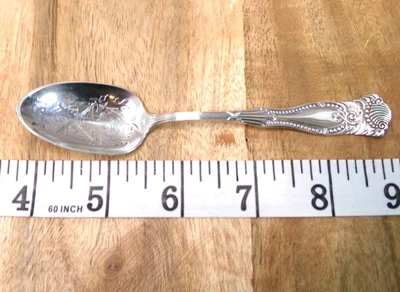 Antigua cuchara de recuerdo de placa de plata de punto de pareja de 1880 de 5 pulgadas 1897 Foto 1 de 4