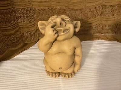 Picc A Dilly Nose Medium Design Toscano Grotesque Gargoyle Statue cute - Image 1 of 4
