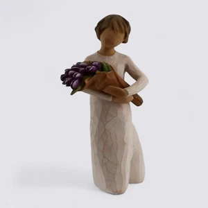 Willow Tree Susan Lordi Surprise : A Bouquet of Wonderful Wishes Figurine - Picture 1 of 2