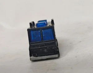 Hot Wheels Quick Bite - Picture 1 of 5