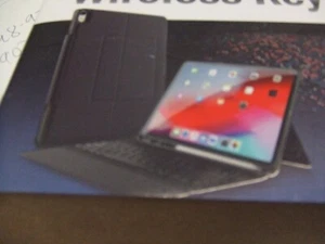 Apple iPad Pro 12.9 2018 3rd Gen Wireless Keyboard Stand Case Cover Lightweight - Picture 1 of 3