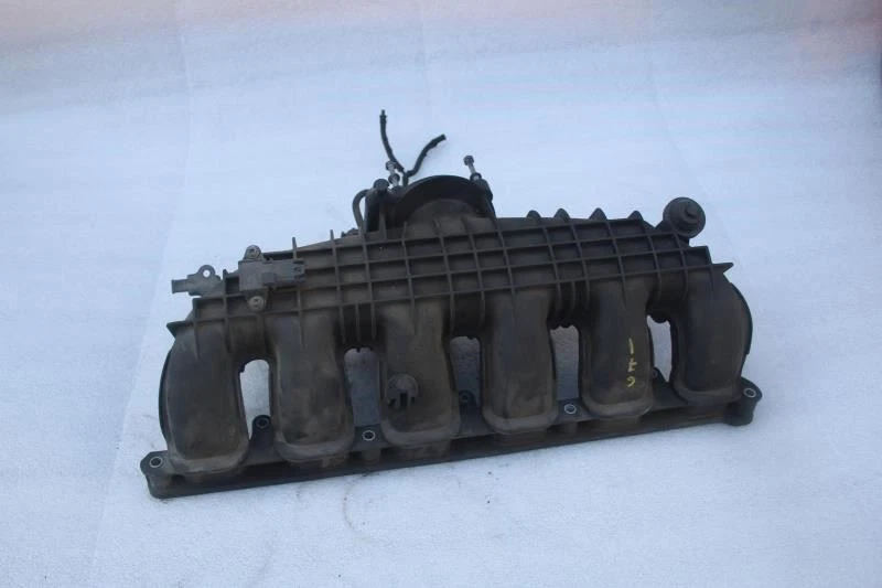 BMW 135i E88 2008 colector de admisión del motor 756467802 Foto 1 de 4