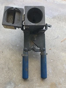 NVENT ERICO Cadweld PTC2L2L Cable to Cable Parallel 3/0 With Handle Closure - Picture 1 of 20