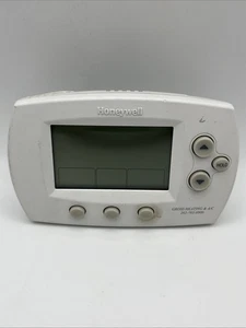 Termostato digital programable Honeywell TH6110D1021 FocusPro probado funcionando - Imagen 1 de 5