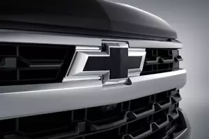 2022-2025 Silverado 1500 Front Bowtie Chevrolet Logo Emblem in Black 86539792 OE - Picture 1 of 1