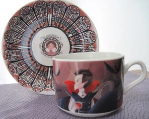 Dracula & Mina Tea Cup/Saucer "There are darknesses..." Halloween Vampire - Picture 1 of 10