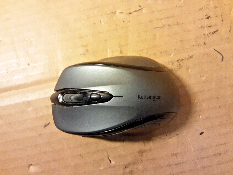 Kensington Pro Fit Medium Size Wireless Mouse - Graphite Gray WITH USB RECIEVER - Image 1 of 4