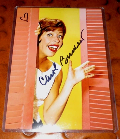 Carol Burnett actress comedienne autographed photo signed 5 golden globes Cover