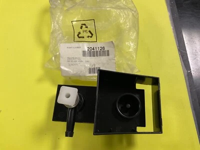 Bissell “new” B-204-1126 Receiver Assembly for QuickSteamer models below - Image 1 of 4