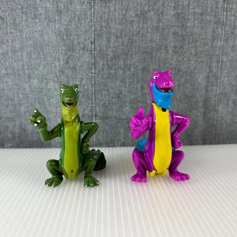 Rainforest Cafe Iggy The Iguana Figure Lot Green And Neon Pink Cover