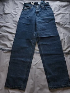 VTG LEVI'S MEN'S 560 DENIM BLUE JEANS COMFORT FIT SIZE 28W 32IN NWT!!!! - Picture 1 of 10