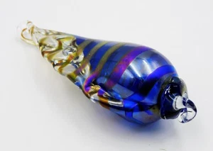 IRIDESCENT SHELL Shaped Art Glass PAPERWEIGHT 13cm Long - Excellent - Picture 1 of 9
