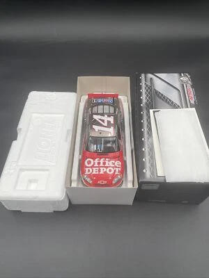 Tony Stewart #14 Office Depot 2011 Impala metal cepillado NASCAR 1:24 fundido a presión RARO Foto 1 de 4