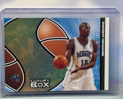2004-05 Topps Luxury Box Dwight Howard RC Main Reserved Gold 21/25 #101 Rookie - Image 1 of 2