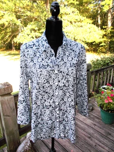 Liz Claiborne Hemd XL schwarz & weiß Blumenmuster lange Ärmel leichte Baumwolle gebraucht, in einwandfreiem Zustand - Bild 1 von 5