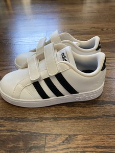 adidas kids size 10