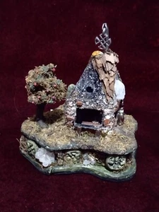 Diorama Electrified/Light up Seer's Diviner's Psychic's Shack/Hut Maßstab 1:144 - Bild 1 von 15