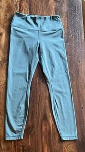 Yogalicious LUX Leggings High Waist Capri Damen Größe Small Grün Elasthan  - Bild 1 von 8