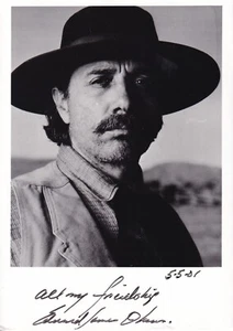 Edward James Olmos - vecchia cartolina - originale firmata - Foto 1 di 1