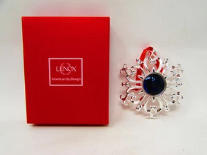 Lenox Gemma Blu Fiocco di Neve Plate Argento Ingioiellato Ornamento Natale NUOVO IN SCATOLA - Foto 1 di 2