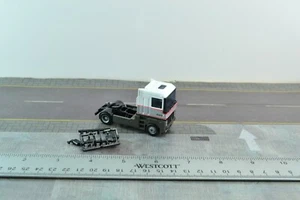 Herpa Albedo RENAULT MAGNUM Tractor Unit Truck White 1:87 HO Scale (HO647) - Picture 1 of 3